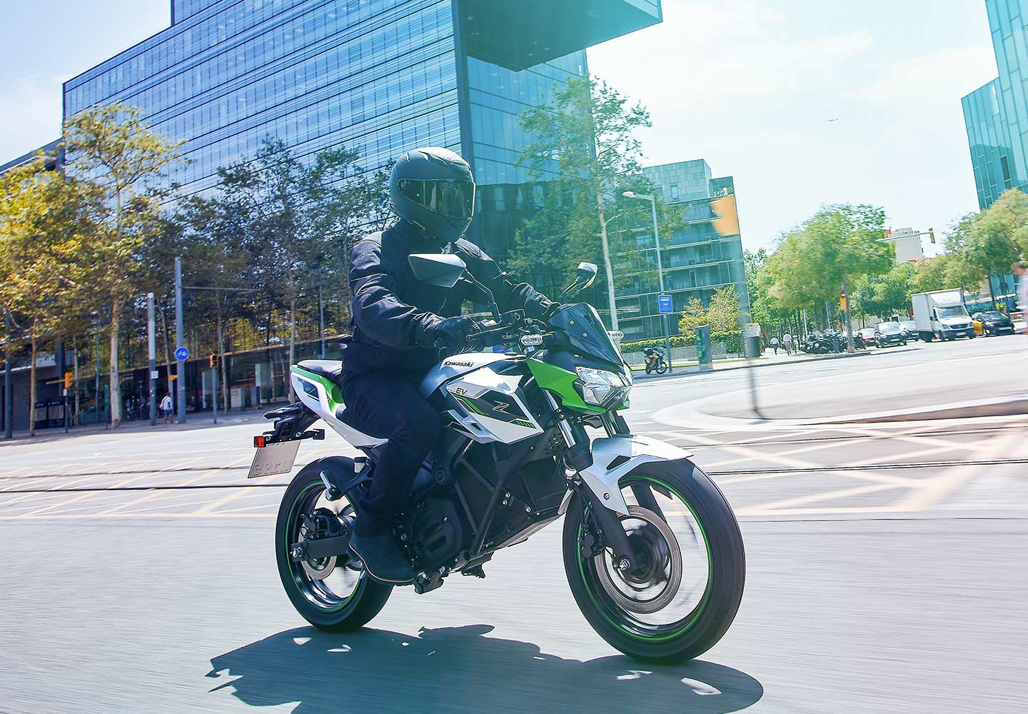 Kawasaki Z e-1 | ライトウェイトEV コミューター