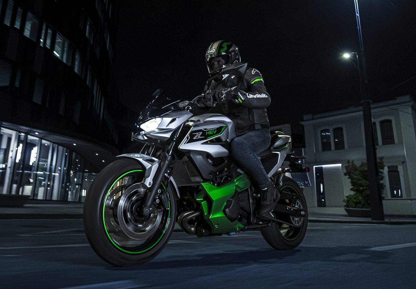 Kawasaki Z7 Hybrid | Change the Game | 新世代のモーターサイクル Kawasaki Z7 Hybrid | Change the Game | 新世代のモーターサイクル