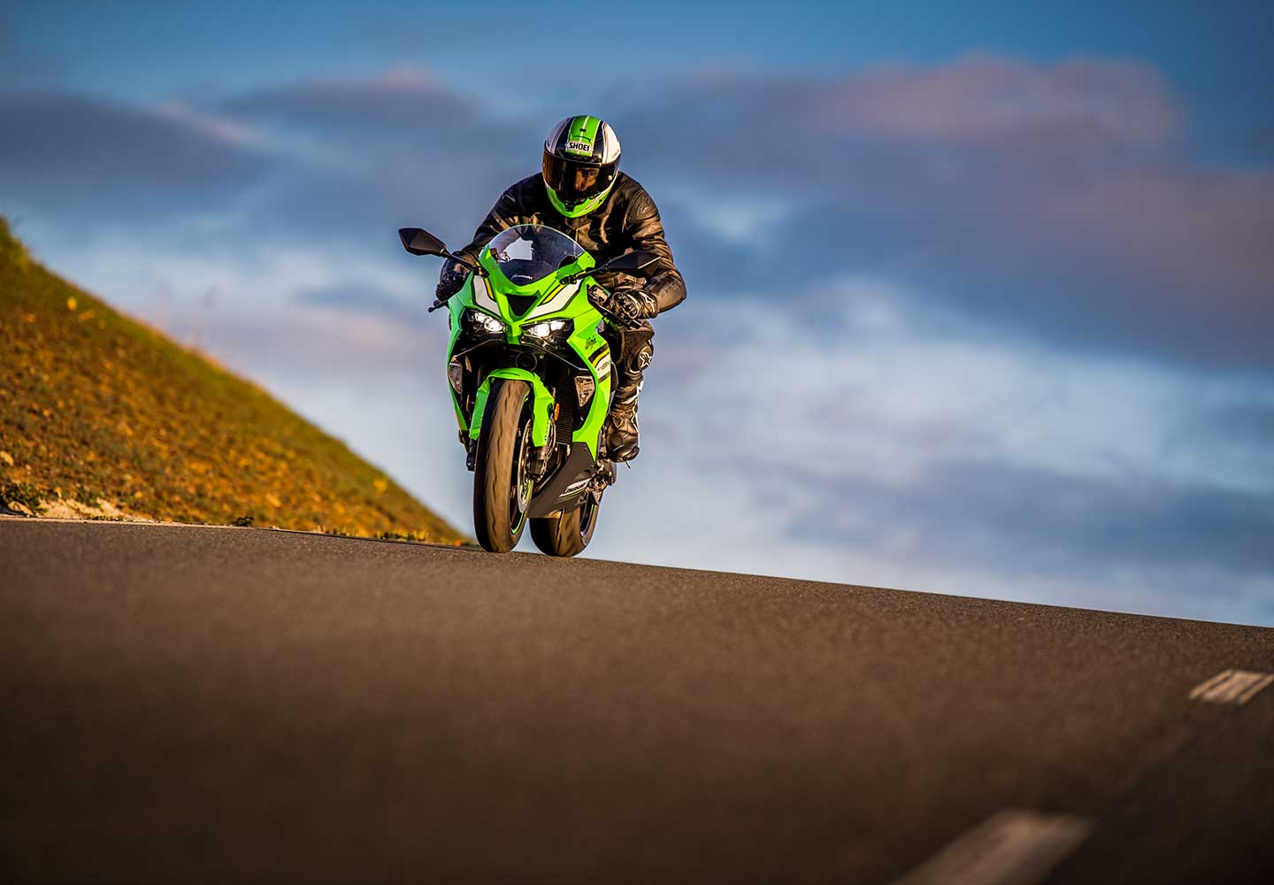 Kawasaki Ninja ZX-6R |ストリートでもサーキットでも真価を発揮