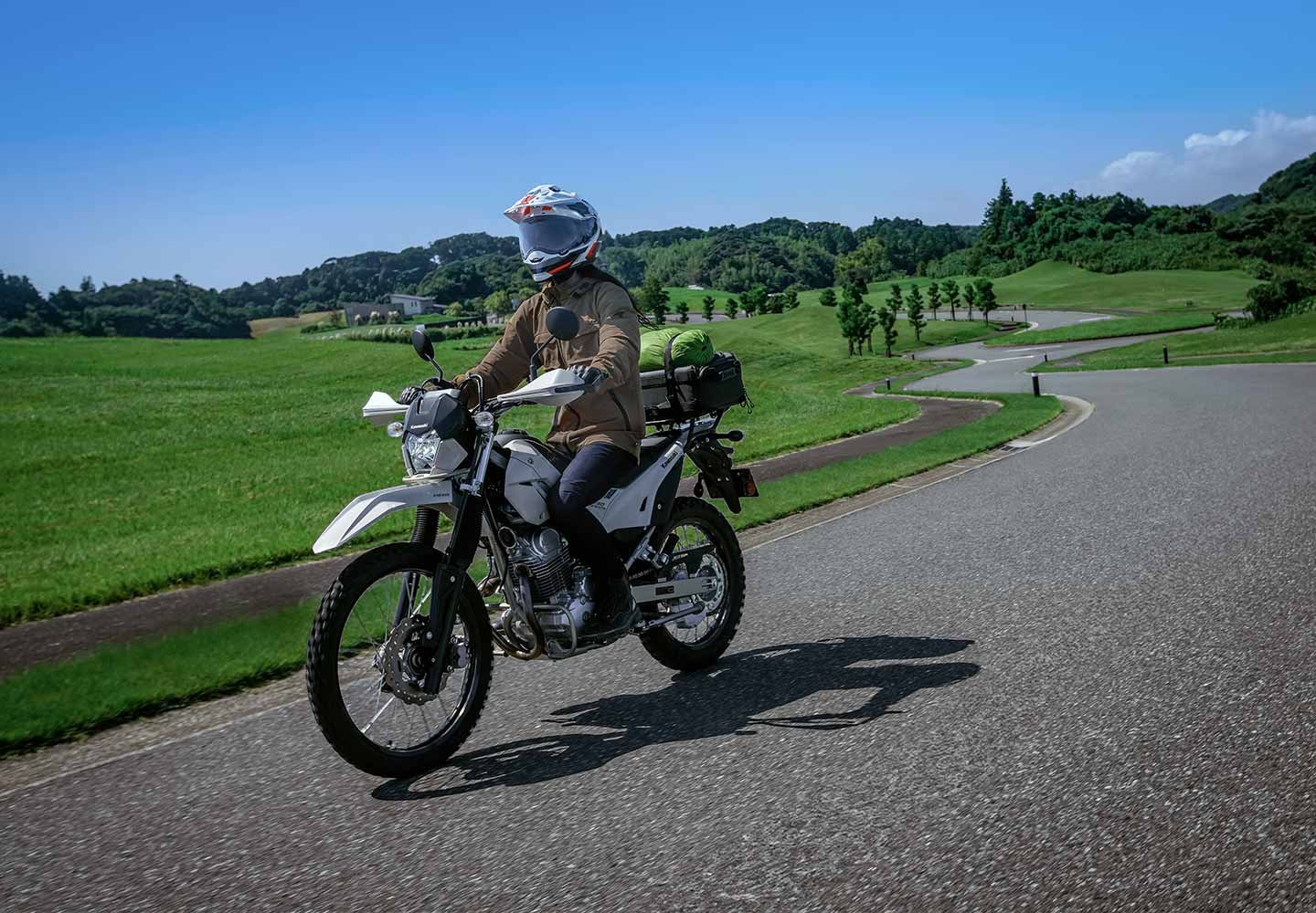 Kawasaki KLX230 SHERPA｜デュアルパーパスモーターサイクル