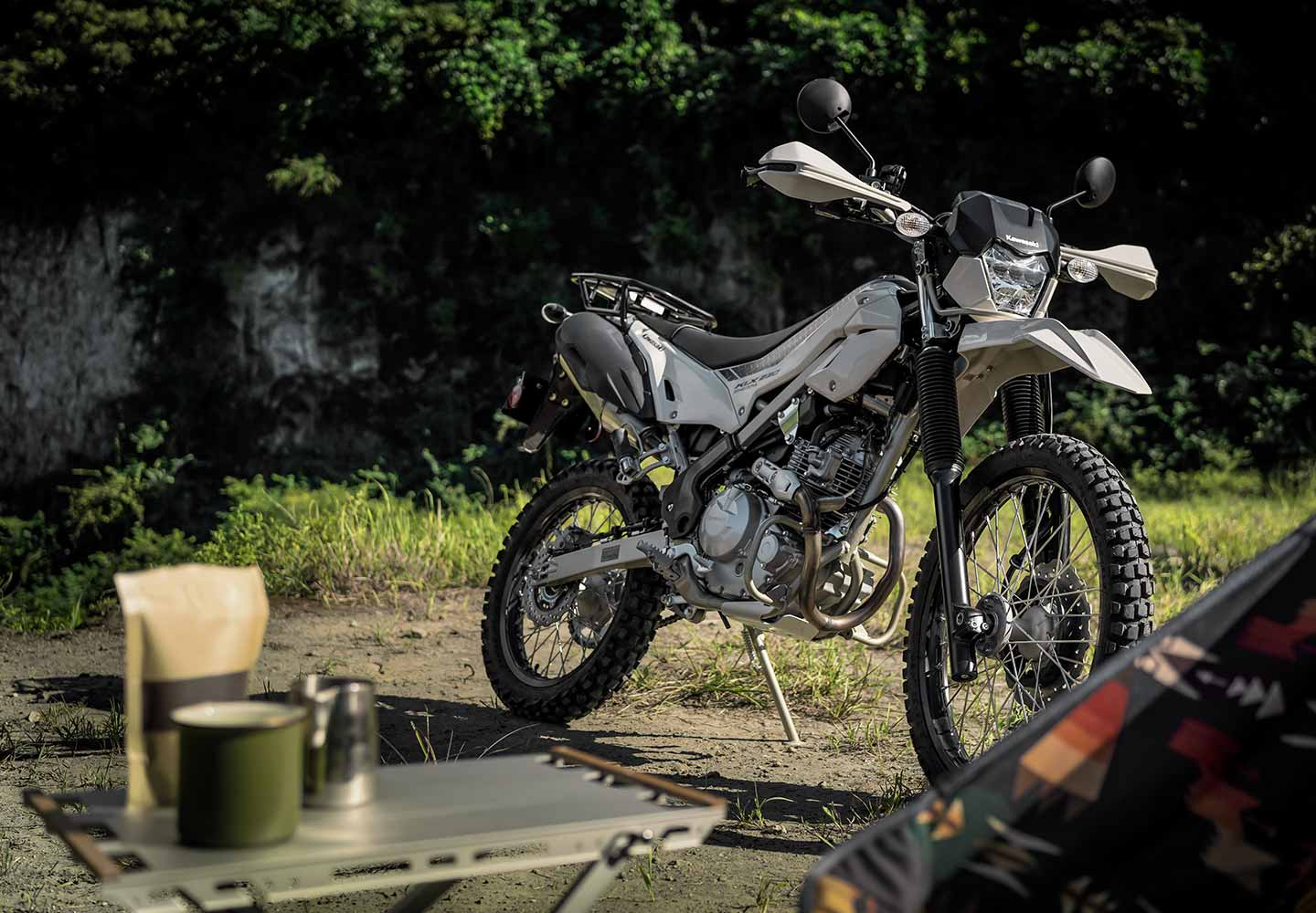 Kawasaki KLX230 SHERPA｜デュアルパーパスモーターサイクル