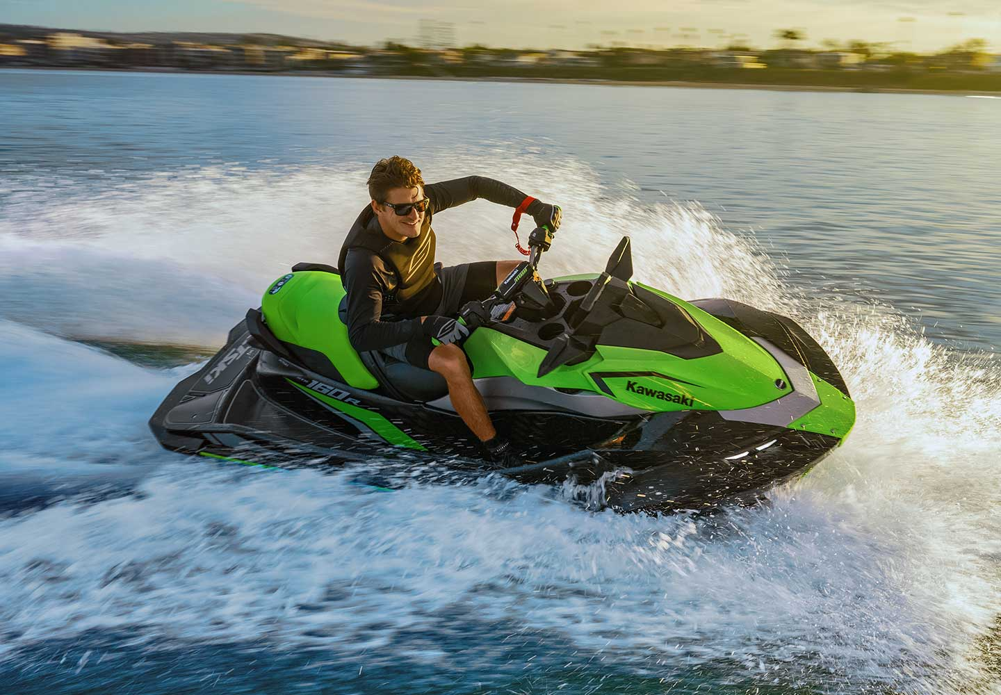 カワサキ JET SKI STX 160シリーズ｜パーソナルウォータークラフト