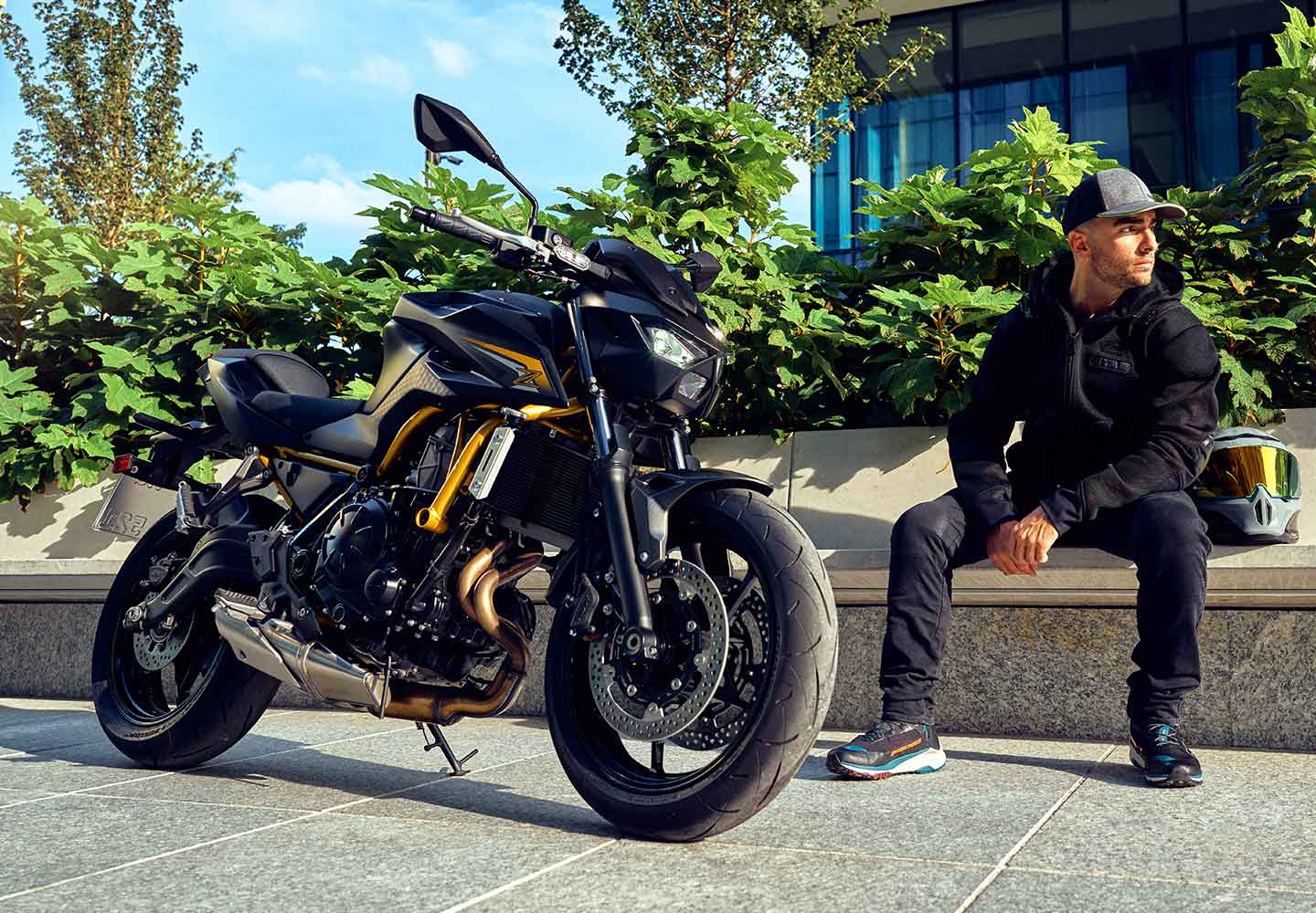 Kawasaki Z650 | スーパーネイキッドモデル | 多彩な機能