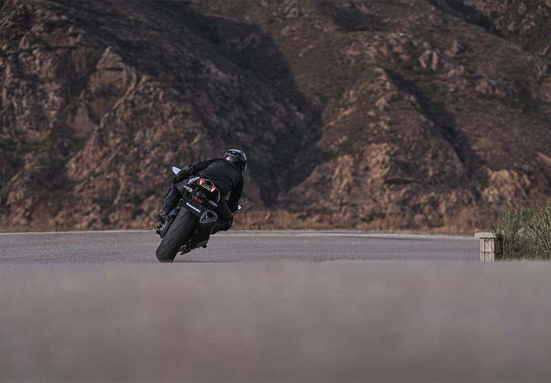 先進的なライダーサポートテクノロジー