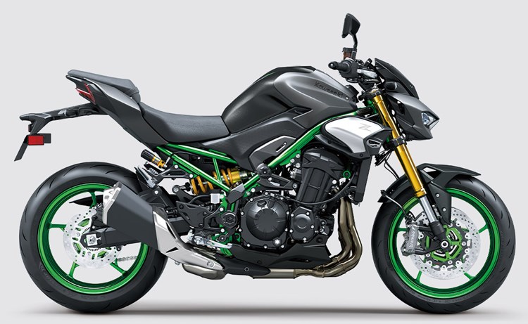 Z900