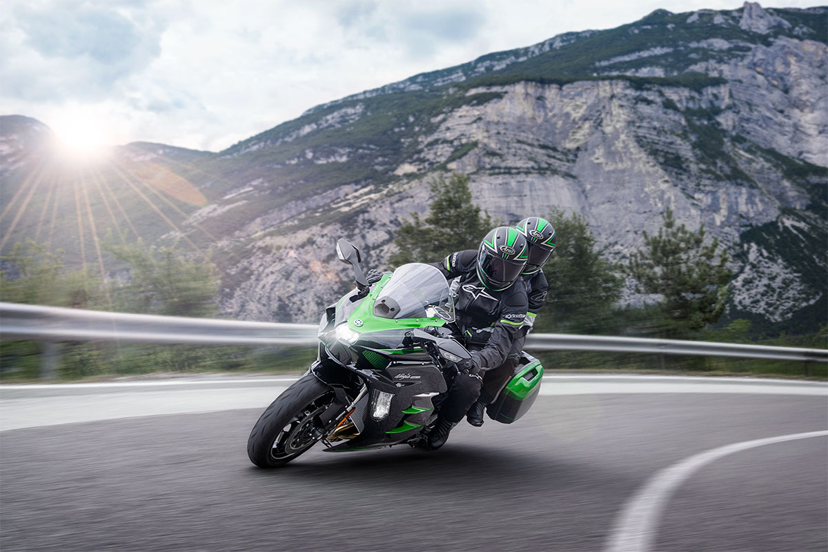 Ninja　Ｈ２ＳＸＳＥ＋ ２０１９年　コンフォートシート Ninja H2SXSE＋ 2019年 コンフォートシート Ninja