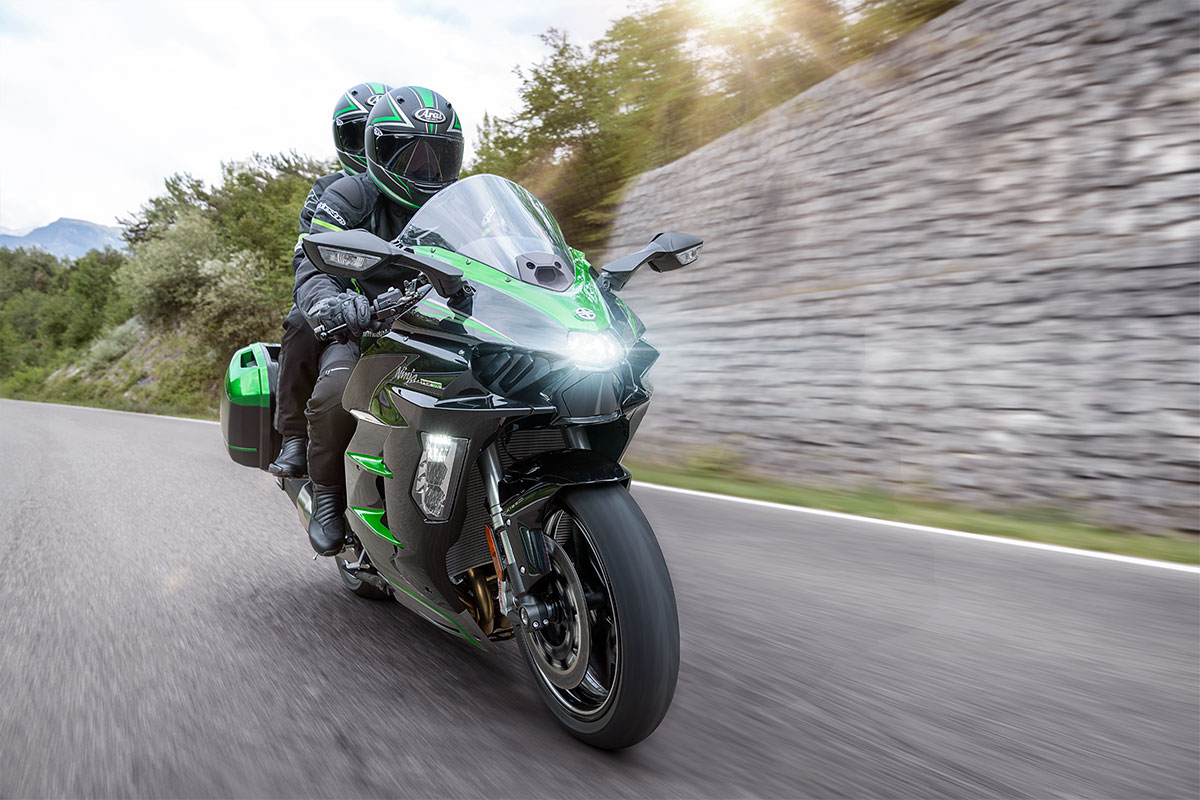 2024 NINJA H2 SX SE モーターサイクル |株式会社カワサキモータース 