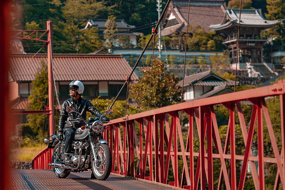 2024 W800 モーターサイクル |株式会社カワサキモータースジャパン 2024 W800 モーターサイクル |株式会社カワサキモータースジャパン