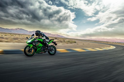 2024 NINJA 400 KRT EDITION