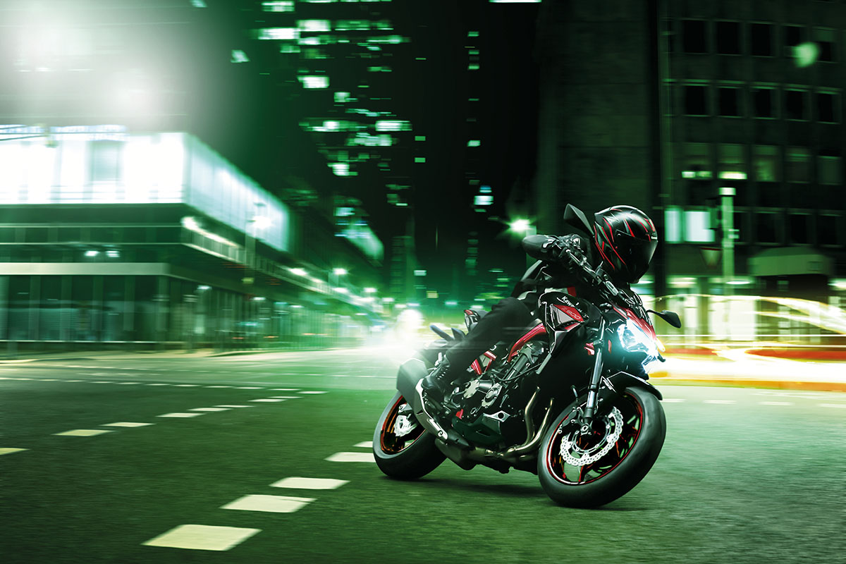 2024 Z900 モーターサイクル |株式会社カワサキモータースジャパン