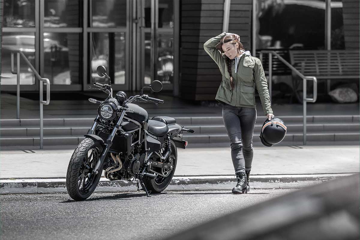 2025 ELIMINATOR モーターサイクル |株式会社カワサキモータース