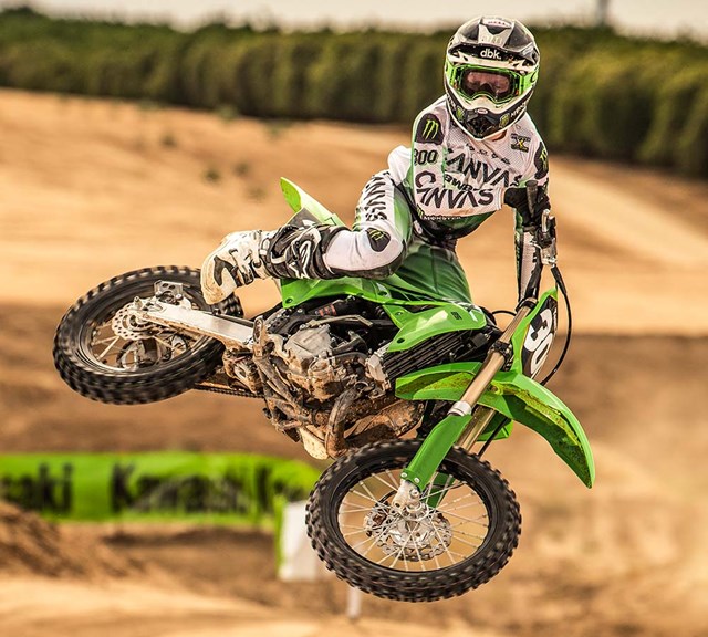 Image of 2025 KX85 in action