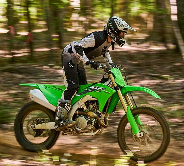 Image of 2025 KX450X in action