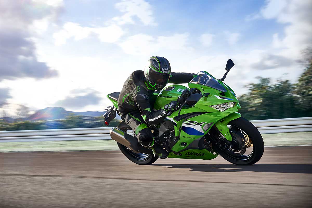 2026 Ninja ZX-4RR モーターサイクル |株式会社カワサキ