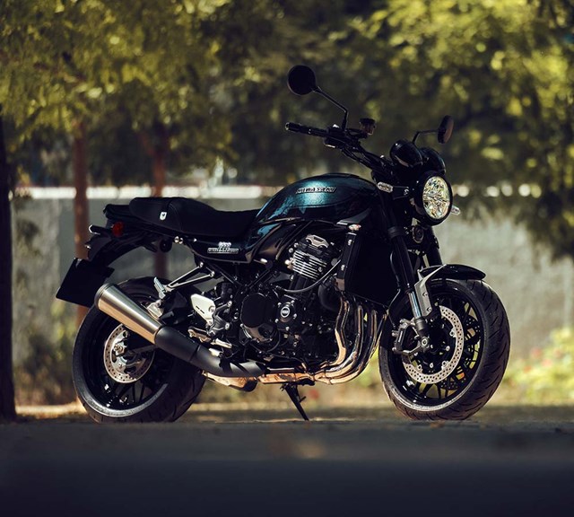 Image of 2026 Z900RS Black Ball Edition in action