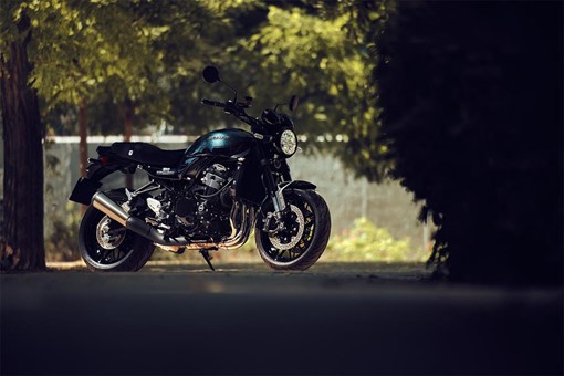 2027 Z900RS Black Ball Edition
