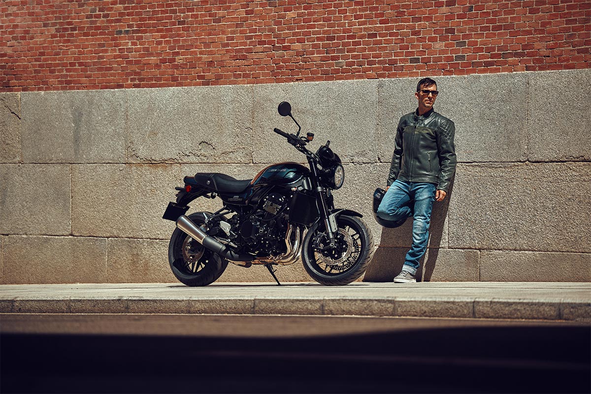 2027 Z900RS Black Ball Edition
