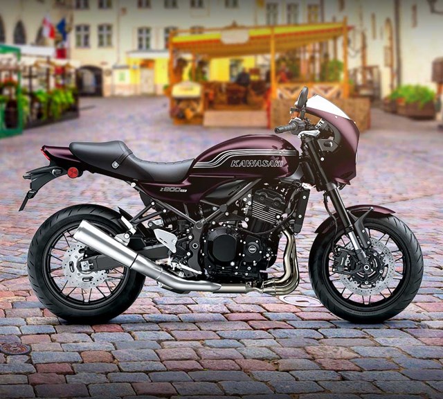 Image of 2027 Z900RS CAFE in action