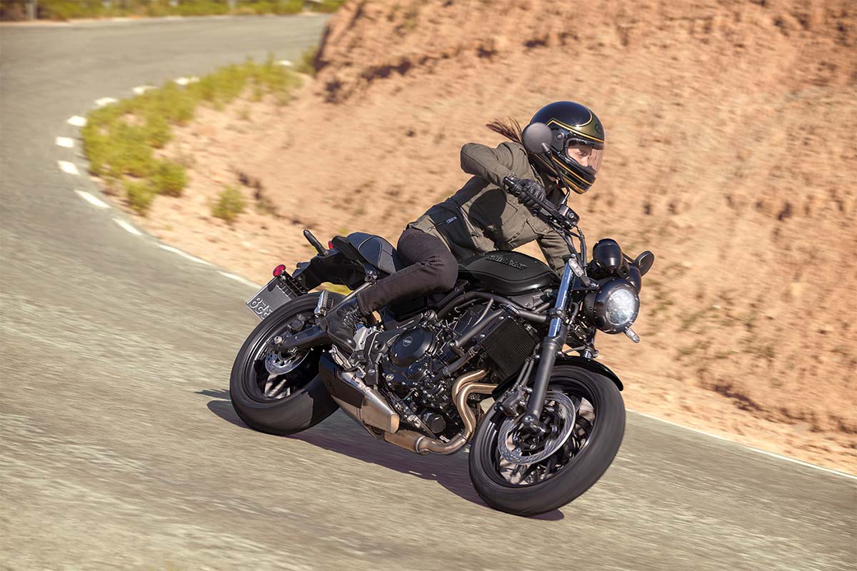 2027 Z650RS Black Ball Edition