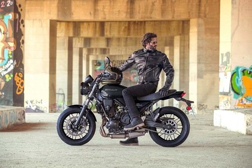 2027 Z650RS Black Ball Edition