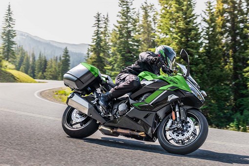 2027 Ninja 1100SX SE