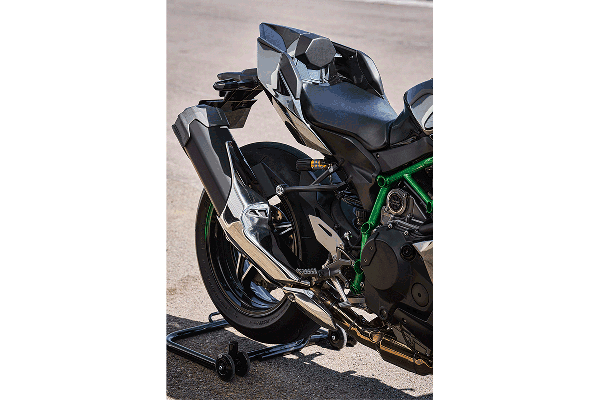 2027 Ninja H2 CARBON