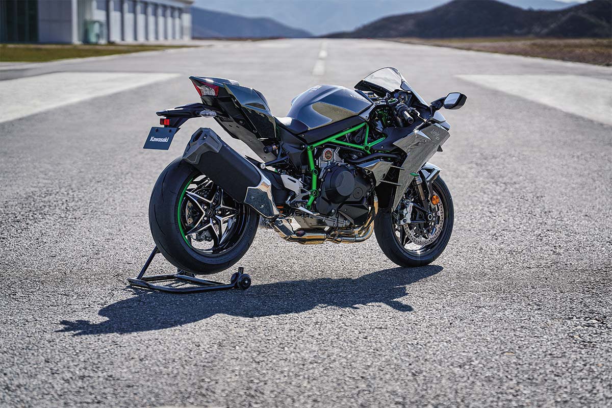 2027 Ninja H2 CARBON
